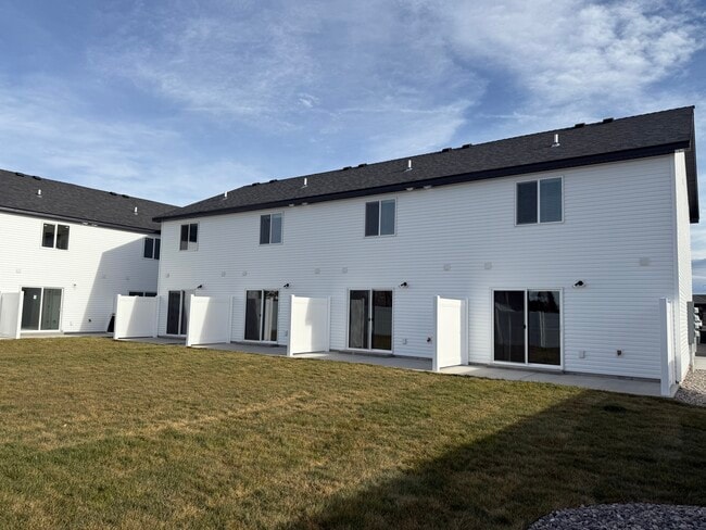 Photo - 497 Pleasant Country Ln