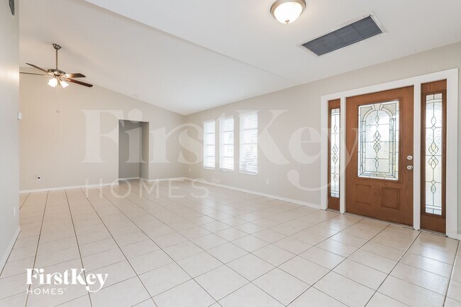 Photo - 27065 Formosa Dr