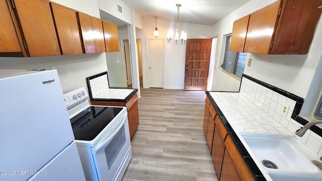 Photo - 5532 Keystone Dr S