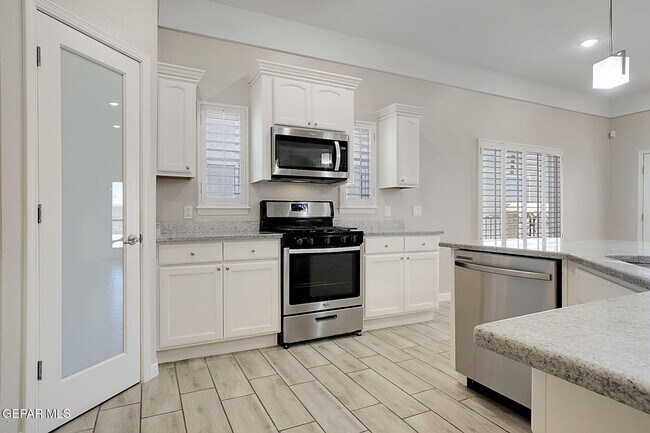 Photo - 14944 John McNeely Ave