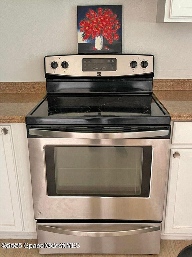 Photo - 1016 Martin Dr