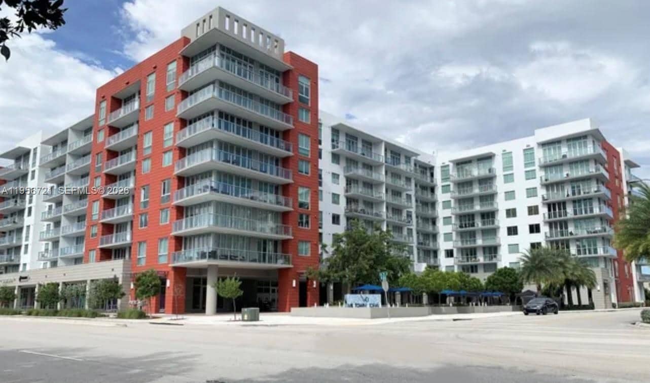 Photo - 7825 NW 107th Ave Unidad 714