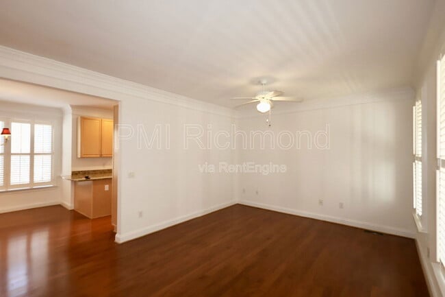 Photo - 728 S Pine St