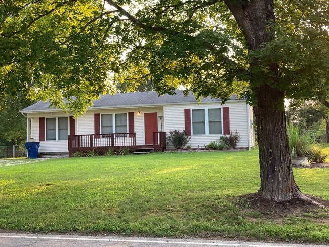 Photo - 215 Bethel Church Rd House