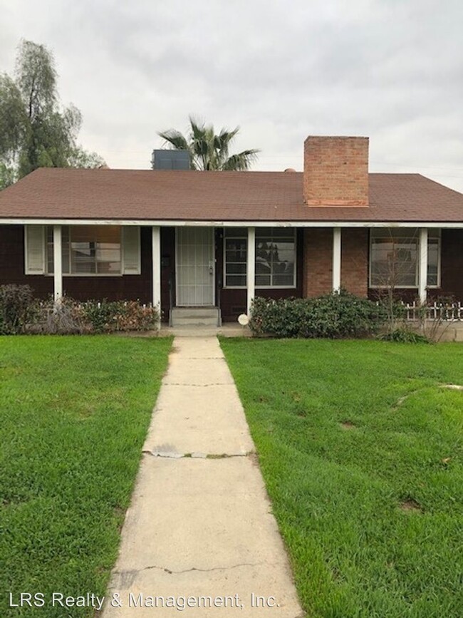 3 bedroom Houses for rent in Bakersfield, CA | ForRent.com