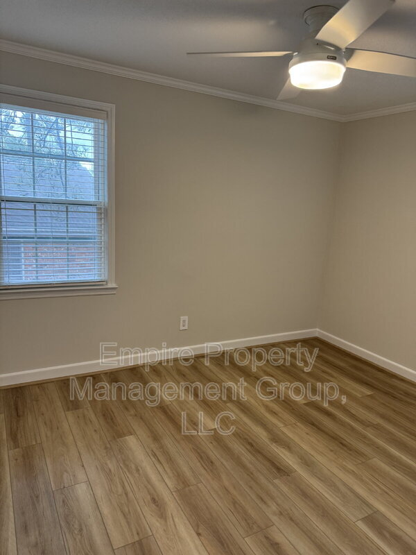 Photo - 1700 Dalloz Rd Unit APT D