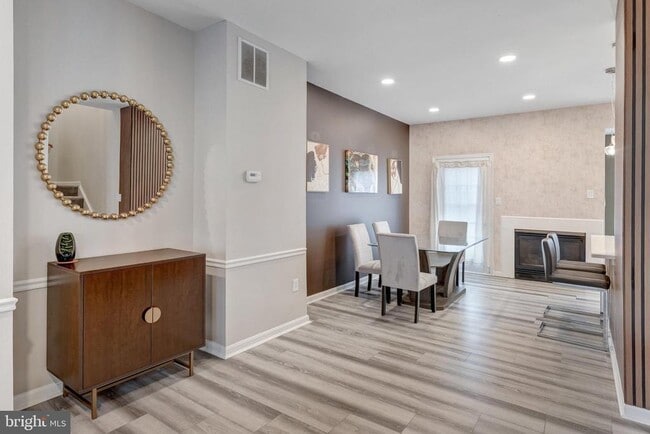 Photo - 14118 Carmody Pl