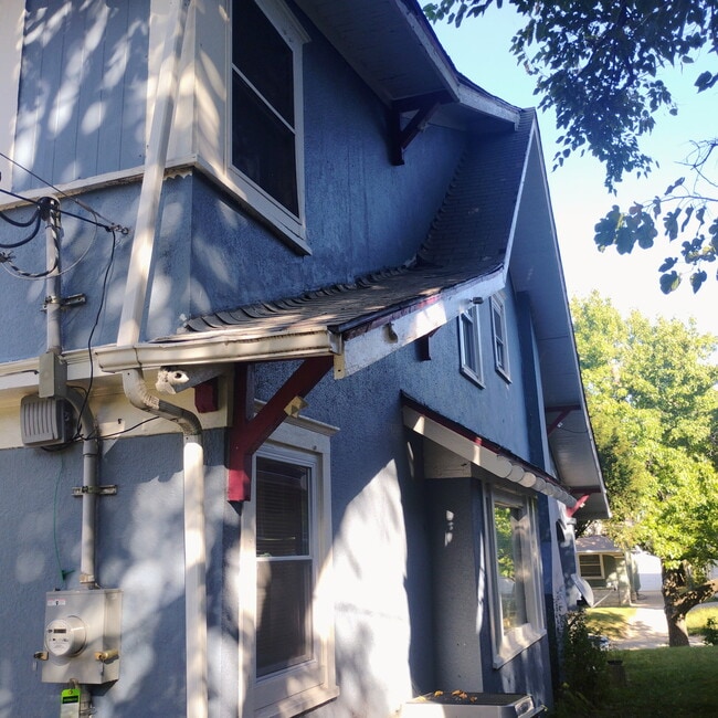 Photo - 2914 Bales Ave