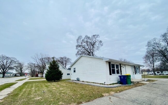 Photo - 1270 Doblon St