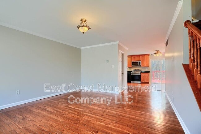 Photo - 28 Ebbing Ct