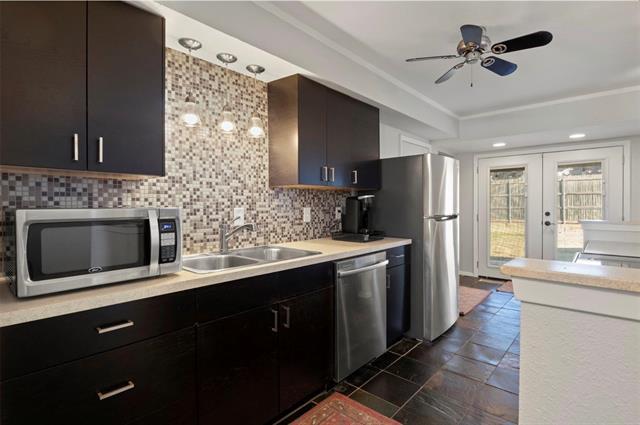 Photo - 3518 Windsor St