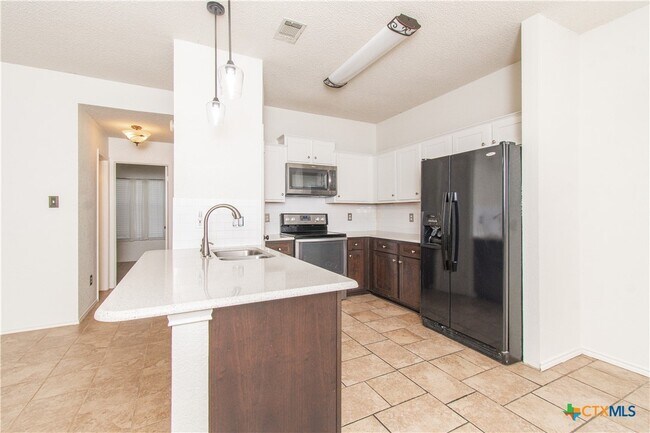 Photo - 5104 Glenoak Dr