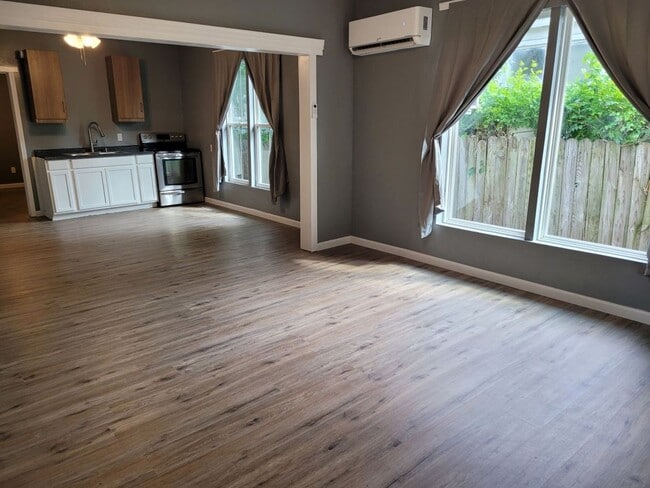 Photo - N 14th Street Unit 1112