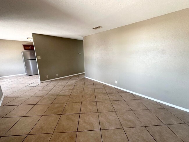 205 Edgewood Dr Unit C