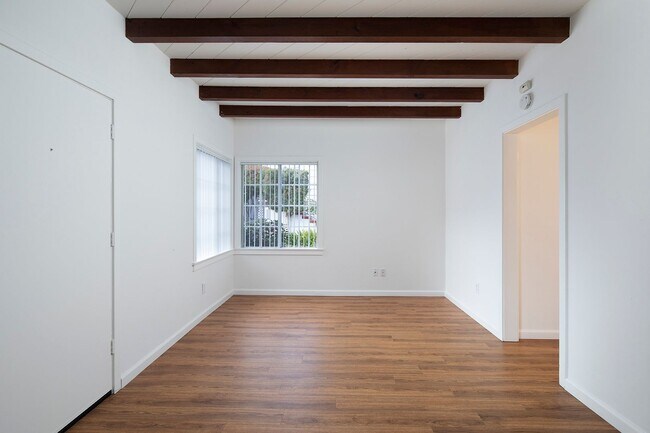 Photo - *OPEN HOUSE: 8/23 10-11AM* Cottage Style 1... Unit 348