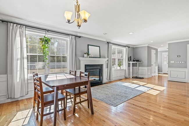 Photo - 176 Washington St