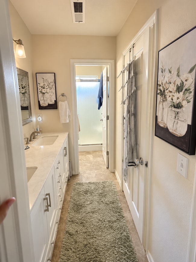 Photo - 1719 SW San Mateo Ter