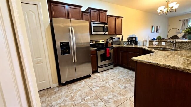 Photo - 4085 Shadetree Ln