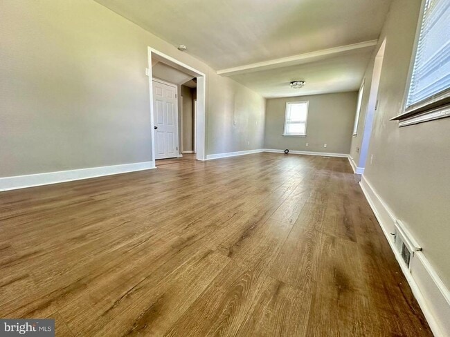 Photo - 5215 Muth Ave
