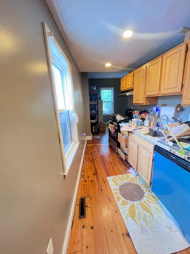 Photo - 7 Sewall St Unit 1