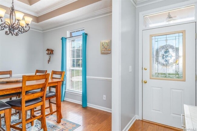 Photo - 100 Wood Vale Dr