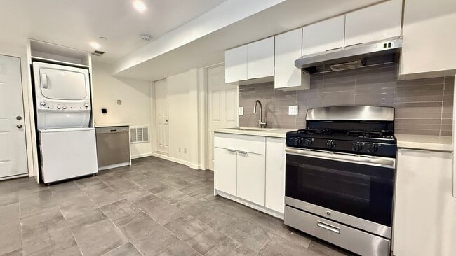 Photo - LT11MAIN Unit LT11253A