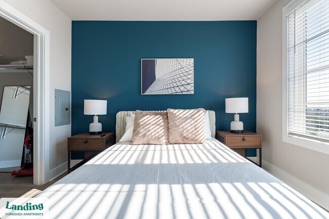 Photo - 300 E Broad St Unidad 525