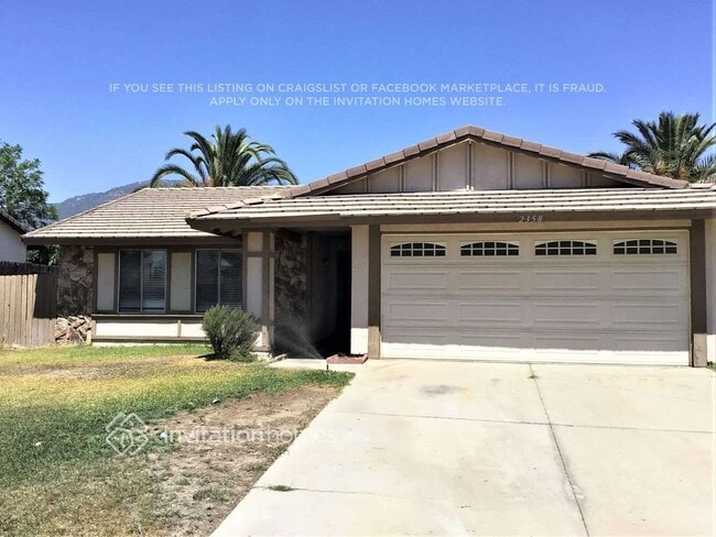 Building Photo - 2358 W College Ave