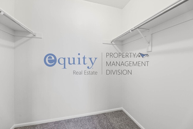 Photo - 2550 S 900 E