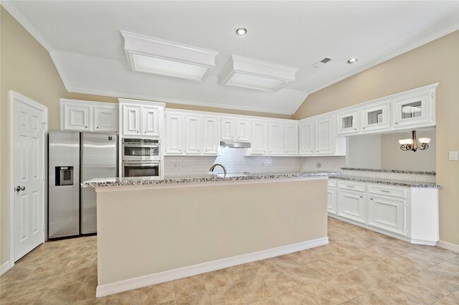 Photo - 6627 Queensclub Dr