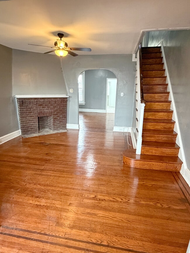 Photo - 2523 S 66th St