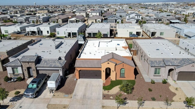 Photo - 1149 Stoke St