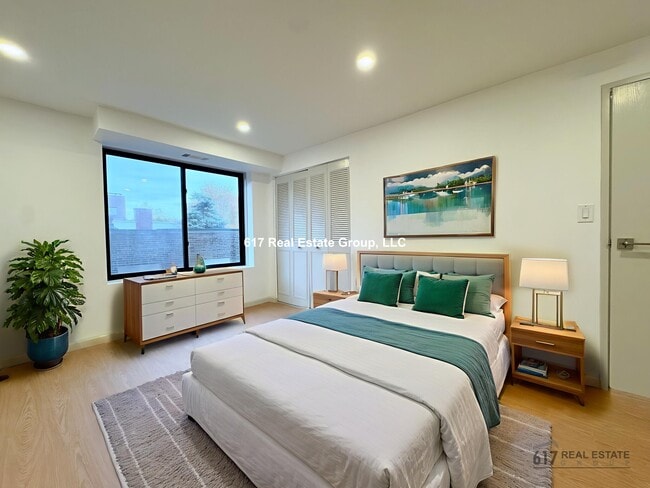 Photo - 1243 Beacon St Unidad 5A