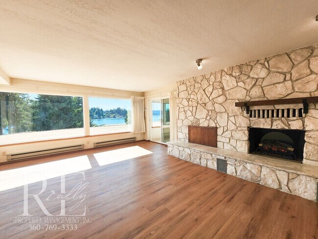 Photo - Quiet Living with Panoramic Dyes Inlet Sun...