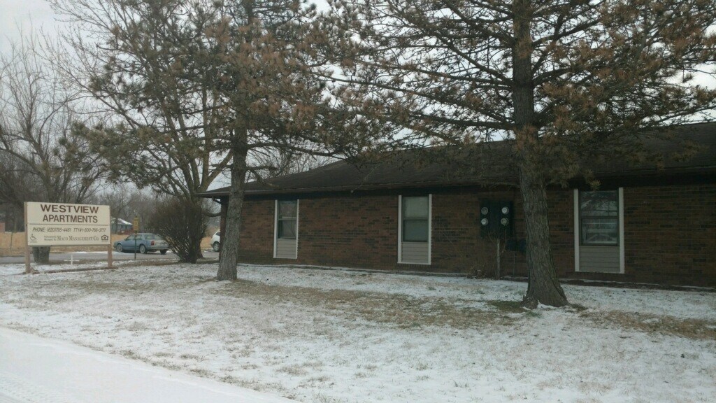 Building Photo - Westview Apartments