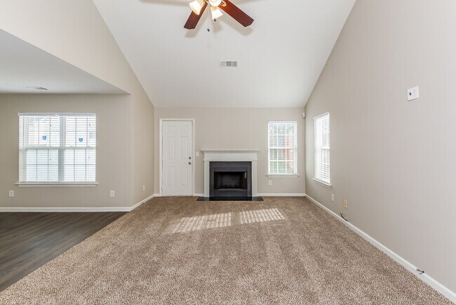 Photo - 3034 Robin Terry Ct