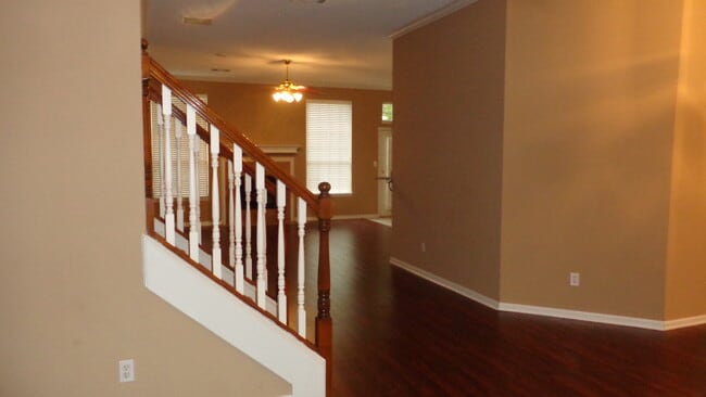 Photo - Beautiful 5br/3ba Arlington home with lots of upgrades! Pets are owner approval, fees apply. Carp...