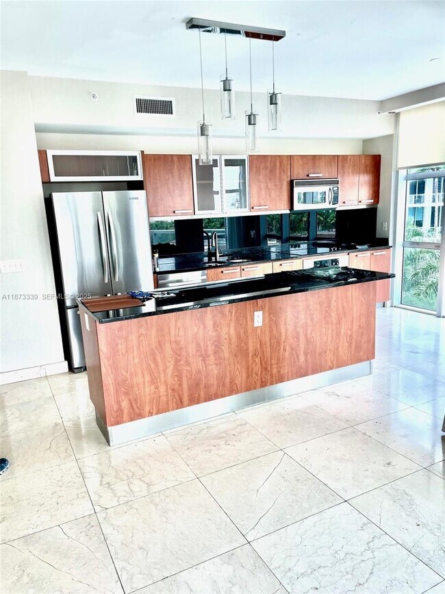 Photo - 3131 NE 188th St Unit 1-702