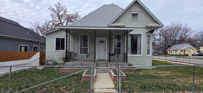 Building Photo - 1719 N 9th St