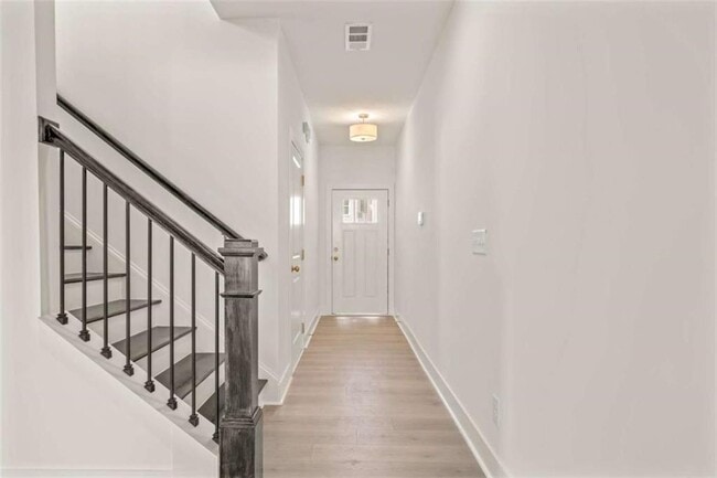 Photo - 206 Auburn Valley Wy