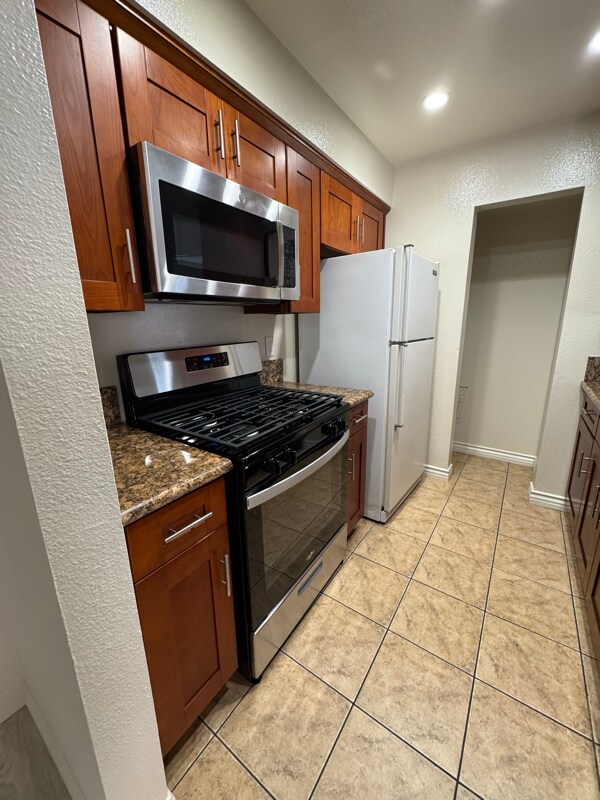 Photo - 10911 Rochester Ave