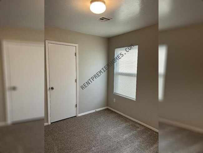 Photo - 1840 Land Run Dr