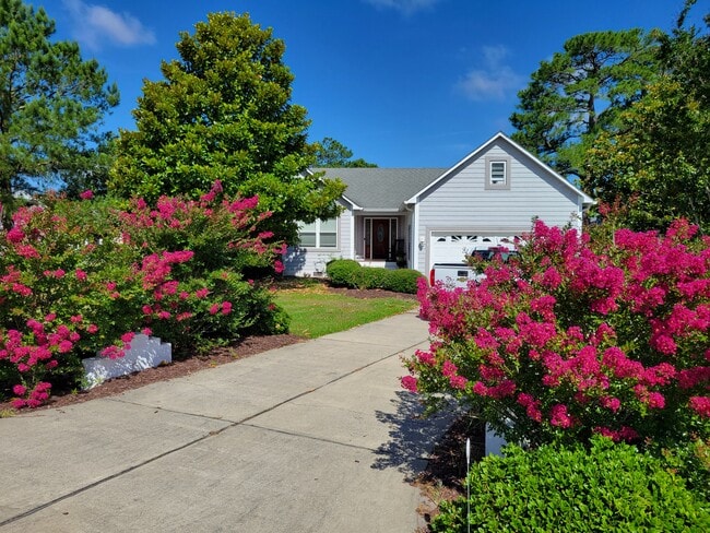 Photo - 6126 Castleton Ct