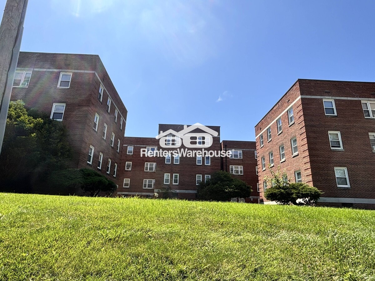 Photo - 4200 Grand Ave