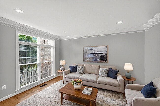 Photo - 3980 Ballynahown Cir