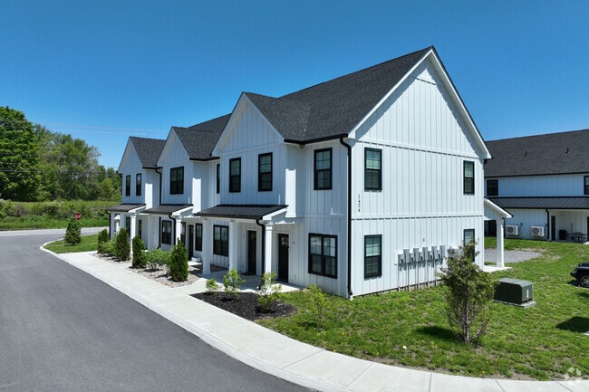 Birchwood Commons - Birchwood Commons