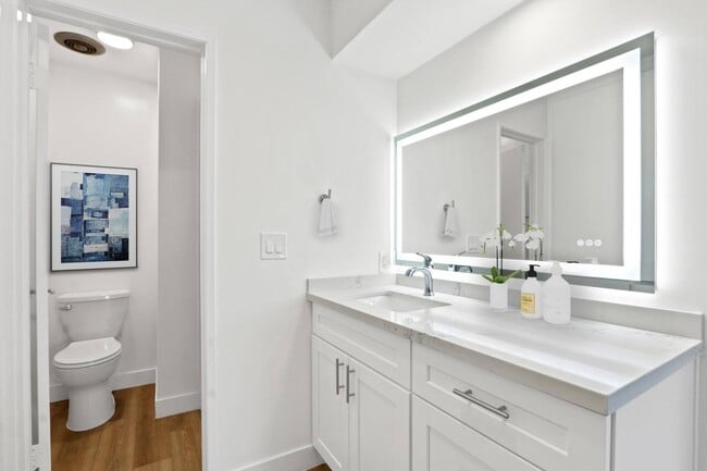 Rexford Drive Apartments