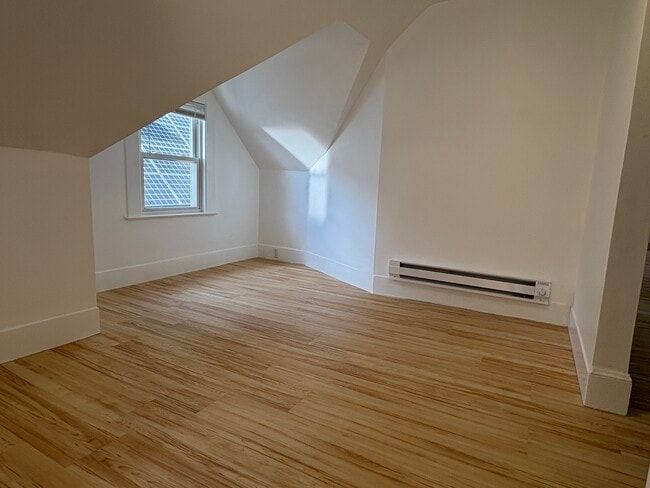 Photo - 9 Knapp St Unit 3