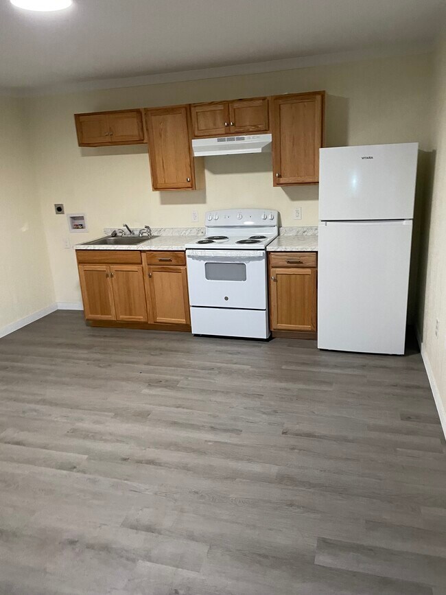 Photo - 1328 Lincoln St Unit C