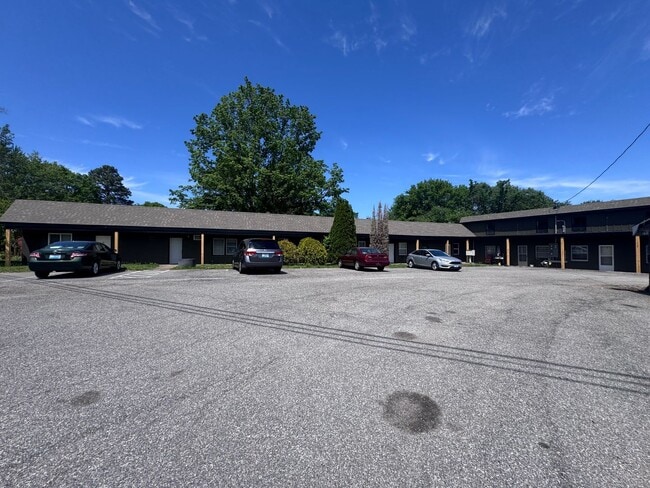 Building Photo - 1 Bedroom 1 Bath Apartment in Murray Unit 904 Coldwater Road #2